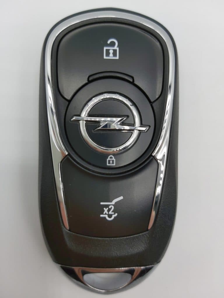 Opel Astra K Anahtarsiz Giris Anahtar