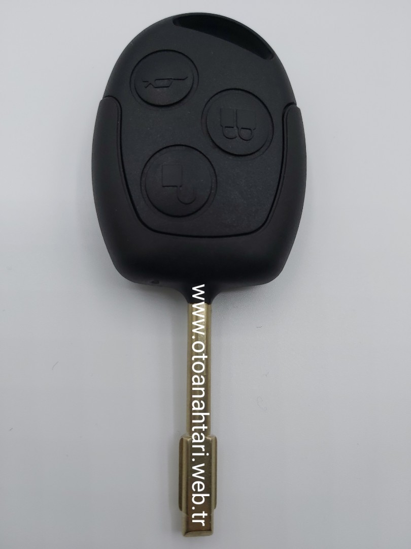 FORD FİESTA ANAHTAR